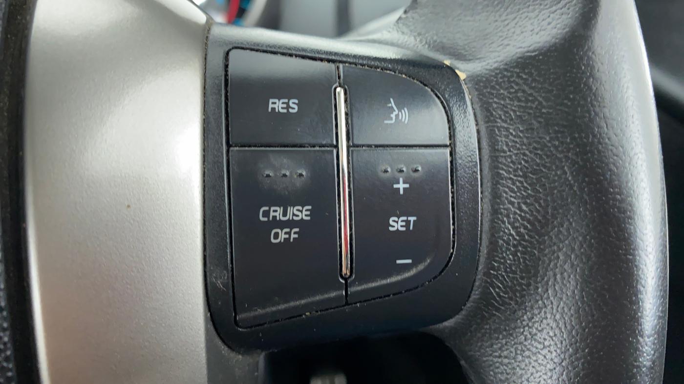 2019 Mahindra XUV500 W11 (O) AT, Diesel, Automatic, 57,685 km, Adaptive Cruise Control