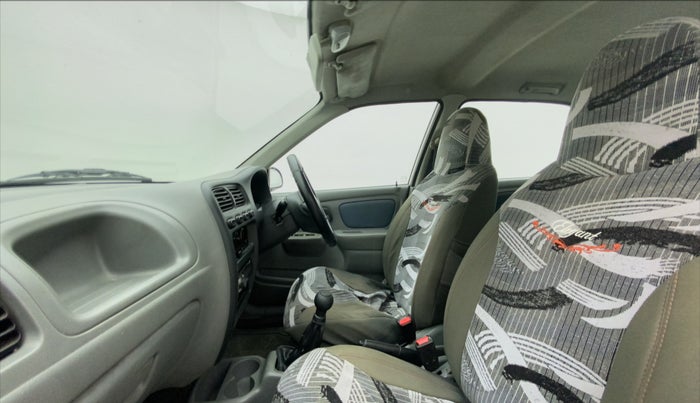 2013 Maruti Alto K10 VXI, Petrol, Manual, 47,195 km, Right Side Front Door Cabin
