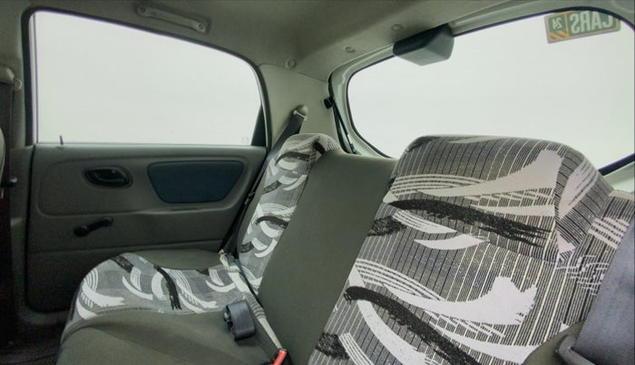 2013 Maruti Alto K10 VXI, Petrol, Manual, 47,195 km, Right Side Rear Door Cabin