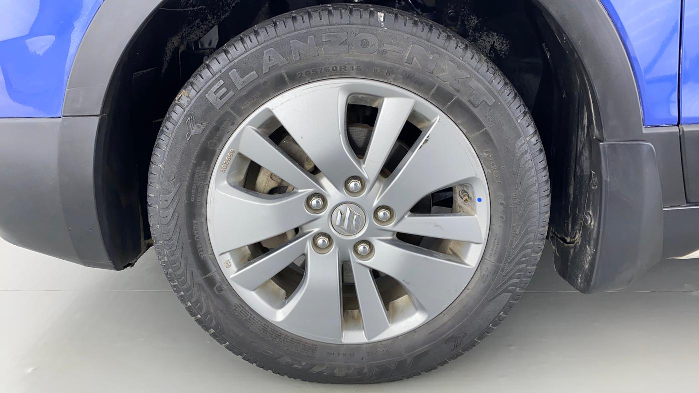 2016 Maruti S Cross ZETA 1.3, Diesel, Manual, 73,870 km, Left Front Wheel