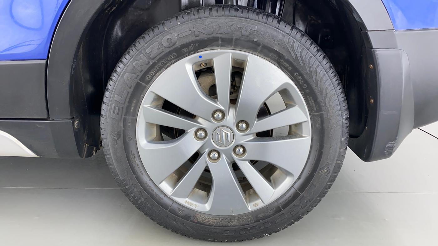 2016 Maruti S Cross ZETA 1.3, Diesel, Manual, 73,870 km, Left Rear Wheel