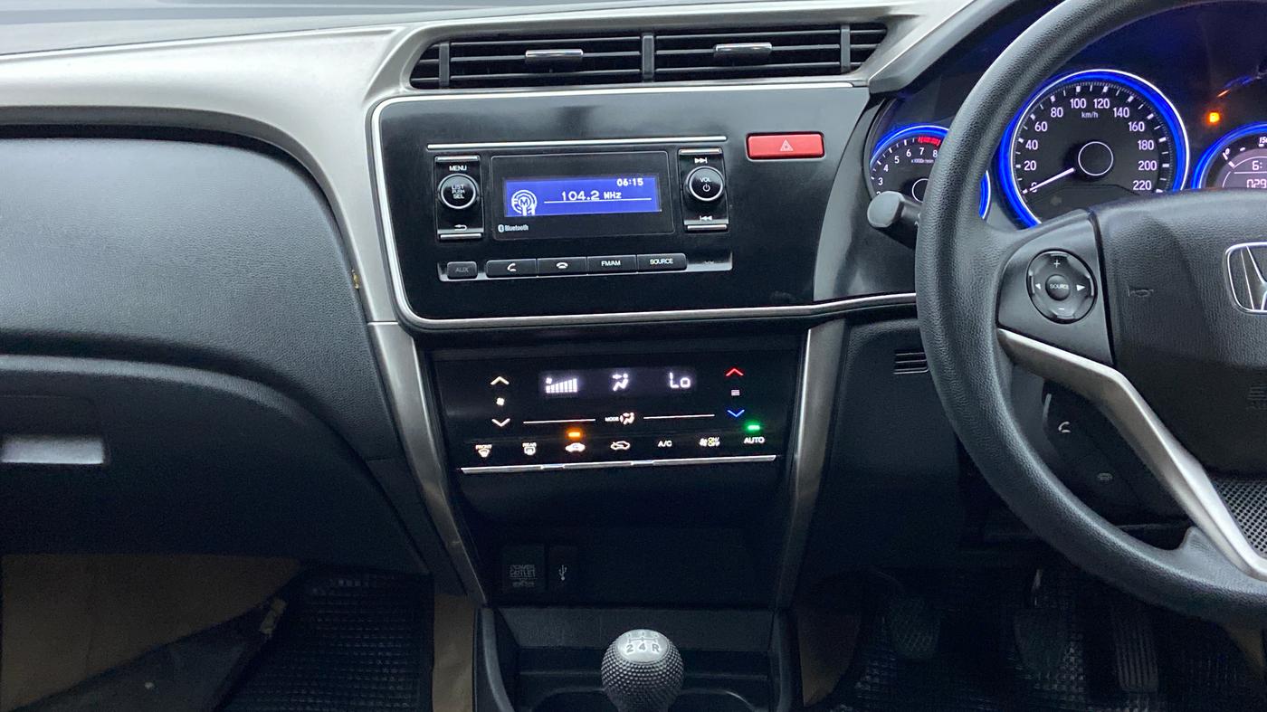 2014 Honda City SV MT PETROL, Petrol, Manual, 30,607 km, Air Conditioner