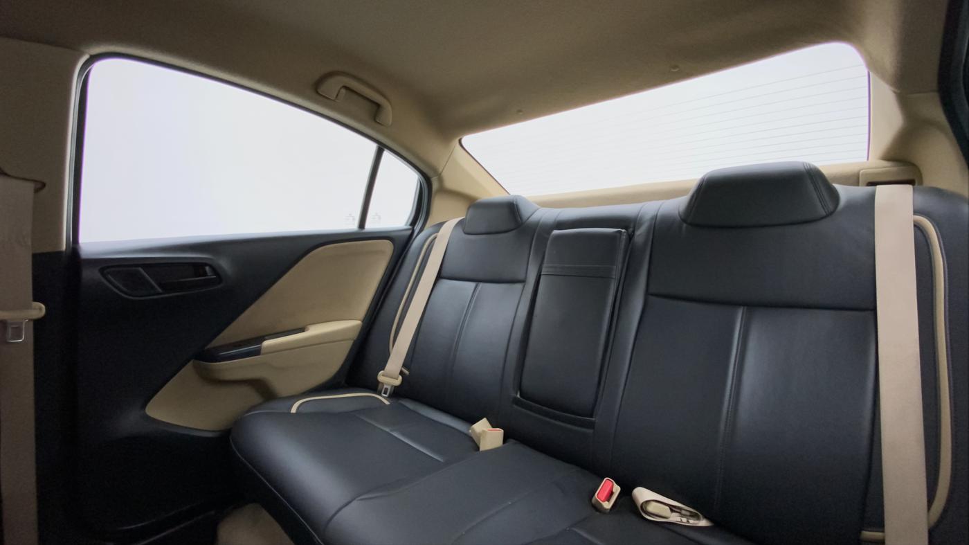 2014 Honda City SV MT PETROL, Petrol, Manual, 30,607 km, Right Side Rear Door Cabin