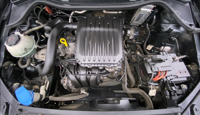 2018 Volkswagen Ameo Trendline 1.0, Petrol, Manual, 11,142 km, Open Bonet