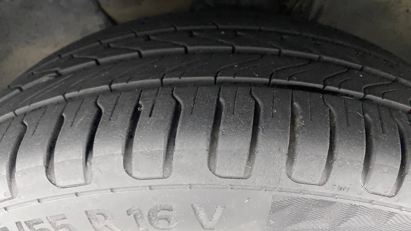 2016 Hyundai i20 Active 1.2 SX, Petrol, Manual, 81,398 km, Left Front Tyre Tread