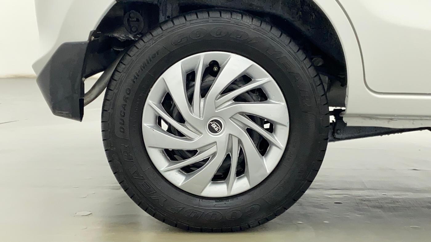 2019 Maruti Alto 800 VXI, Petrol, Manual, 20,099 km, Right Rear Wheel