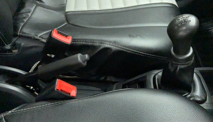 2019 Maruti Alto 800 VXI, Petrol, Manual, 20,099 km, Gear Lever