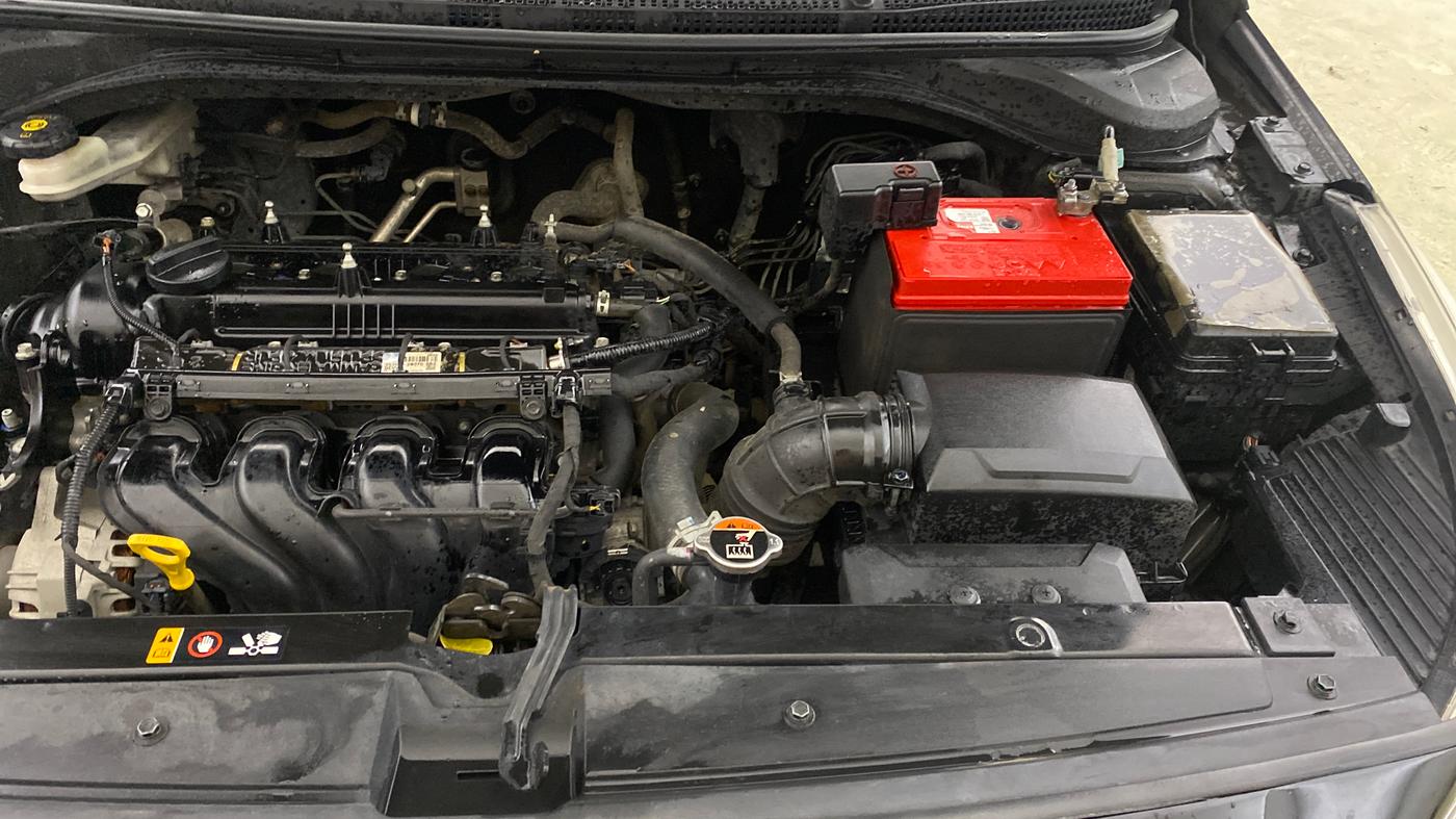 2019 Hyundai Verna 1.6 VTVT SX, Petrol, Manual, 76,057 km, Engine View - Left