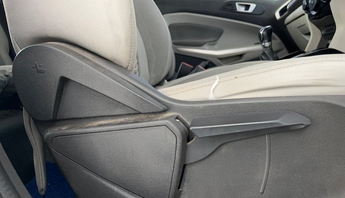 2013 Ford Ecosport TREND 1.5L PETROL, Petrol, Manual, 1,00,513 km, Driver Side Adjustment Panel