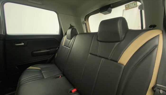 2019 Maruti New Wagon-R VXI 1.2, Petrol, Manual, 61,436 km, Right Side Rear Door Cabin