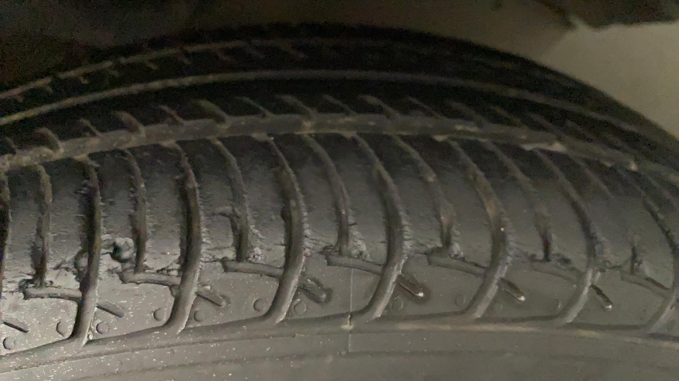 2019 Maruti New Wagon-R VXI 1.2, Petrol, Manual, 61,436 km, Left Rear Tyre Tread
