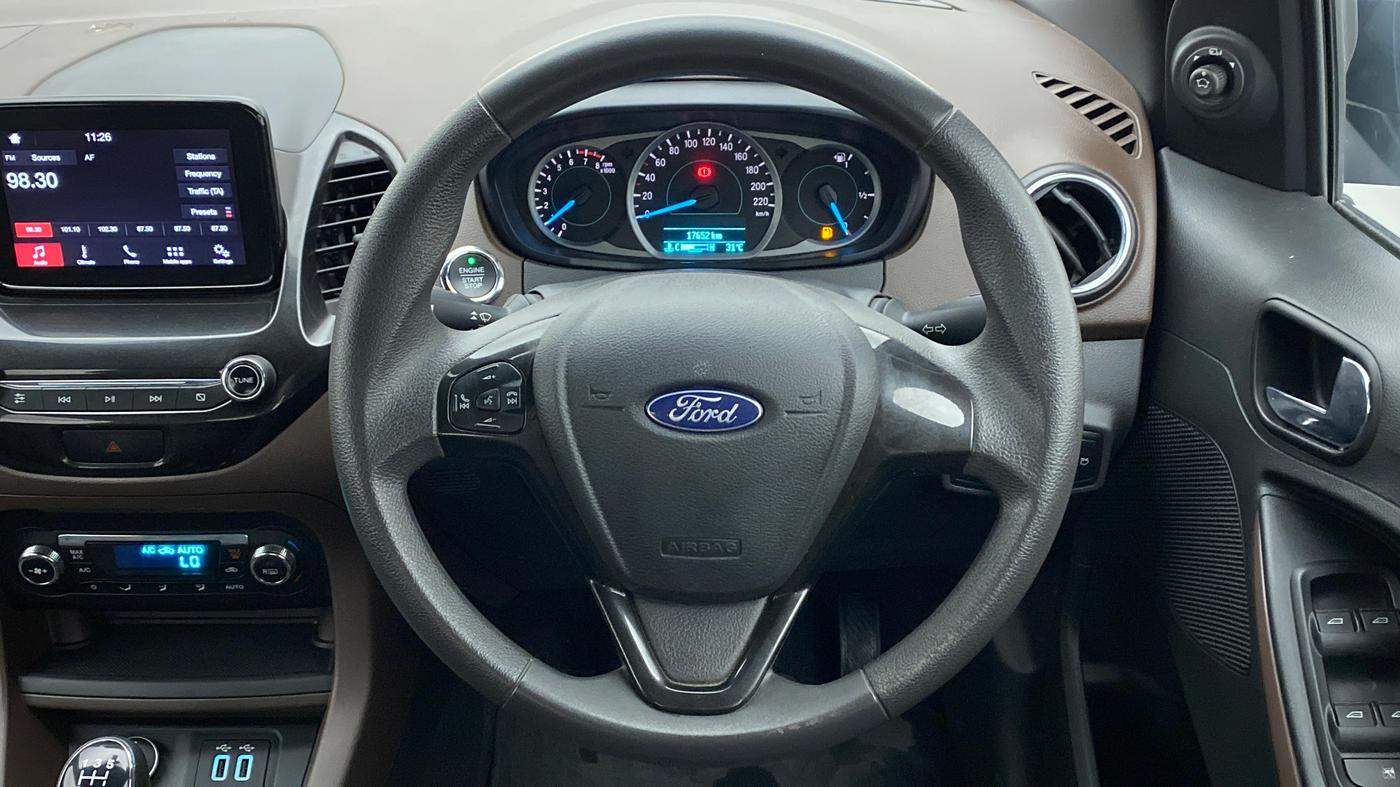 2018 Ford FREESTYLE TITANIUM PLUS 1.2 PETROL, Petrol, Manual, 17,652 km, Steering Wheel Close Up