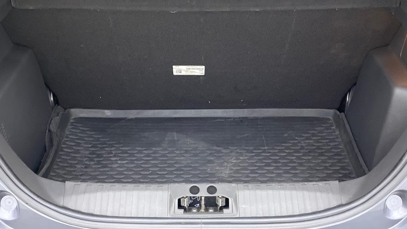 2018 Ford FREESTYLE TITANIUM PLUS 1.2 PETROL, Petrol, Manual, 17,652 km, Boot Inside