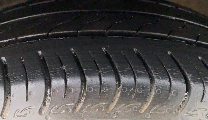 2019 Honda Amaze 1.2L I-VTEC V CVT, Petrol, Automatic, 20,299 km, Left Front Tyre Tread