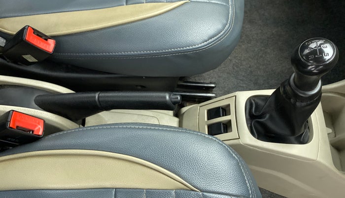 2019 Maruti Alto LXI CNG, CNG, Manual, 95,963 km, Gear Lever