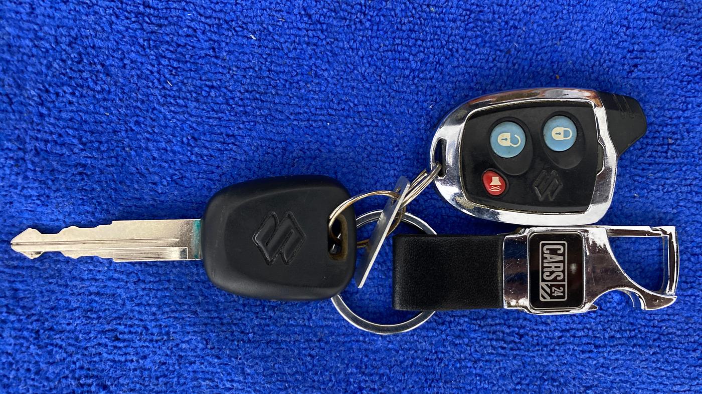 2019 Maruti Alto LXI CNG, CNG, Manual, 95,963 km, Key Close Up