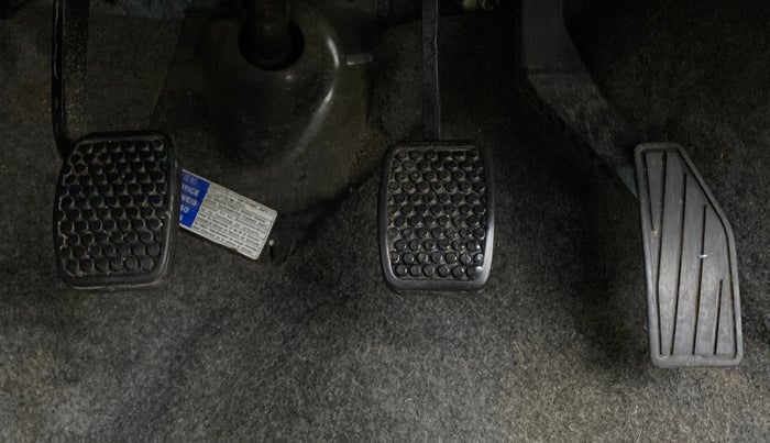 2019 Maruti Alto LXI CNG, CNG, Manual, 95,963 km, Pedals