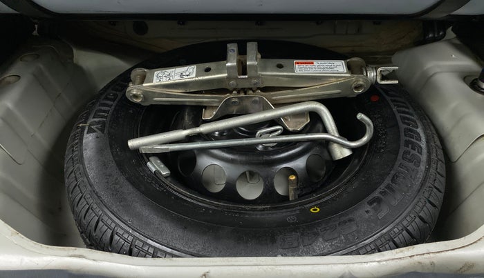 2019 Maruti Alto LXI CNG, CNG, Manual, 95,963 km, Spare Tyre