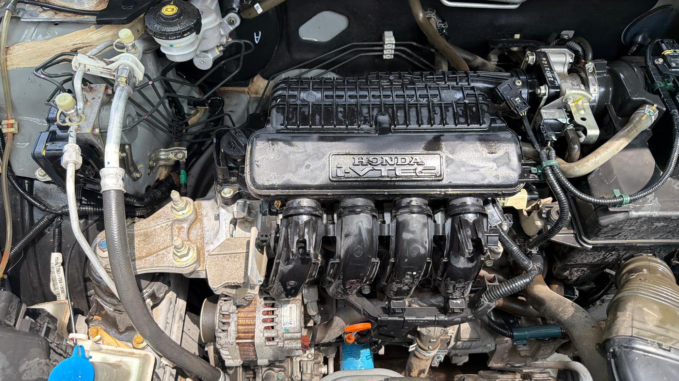 2022 Honda Amaze 1.2L I-VTEC VX CVT, Petrol, Automatic, 8,298 km, Engine View - Right