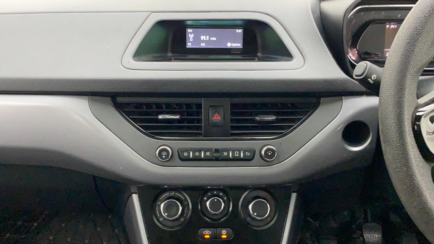 2020 Tata NEXON XM SUNROOF 1.2 RTN, Petrol, Manual, 27,665 km, Air Conditioner