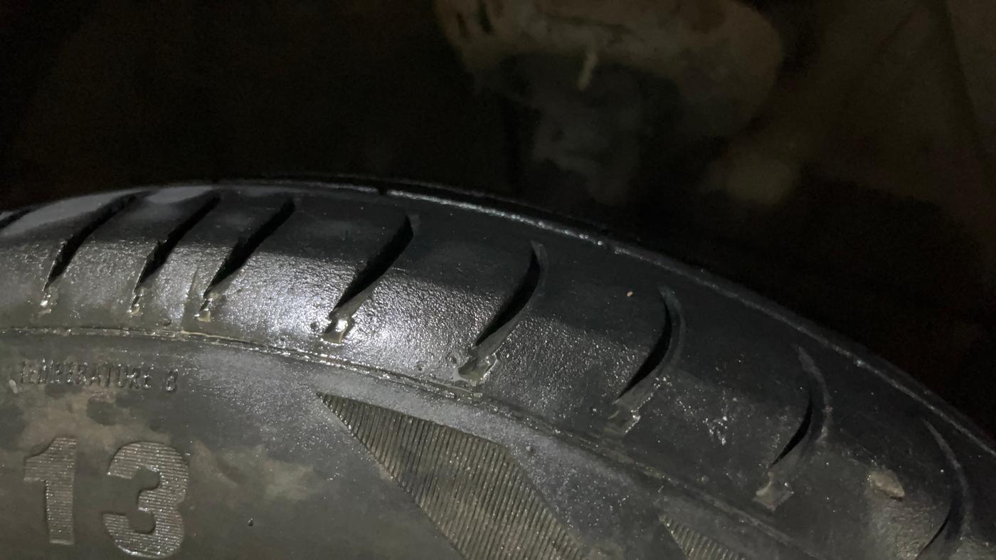 2021 Hyundai NEW SANTRO SPORTZ EXECUTIVE MT CNG, CNG, Manual, 83,331 km, Right Front Tyre Tread