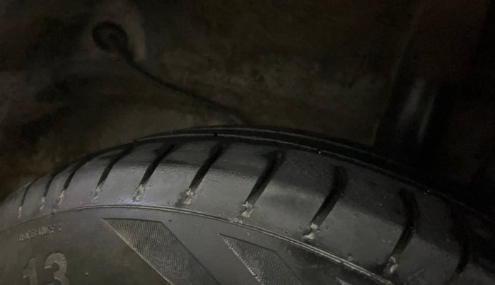 2021 Hyundai NEW SANTRO SPORTZ EXECUTIVE MT CNG, CNG, Manual, 83,292 km, Left Rear Tyre Tread