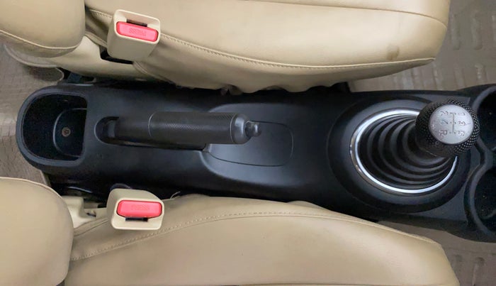 2014 Honda Brio S MT, Petrol, Manual, 27,848 km, Gear Lever
