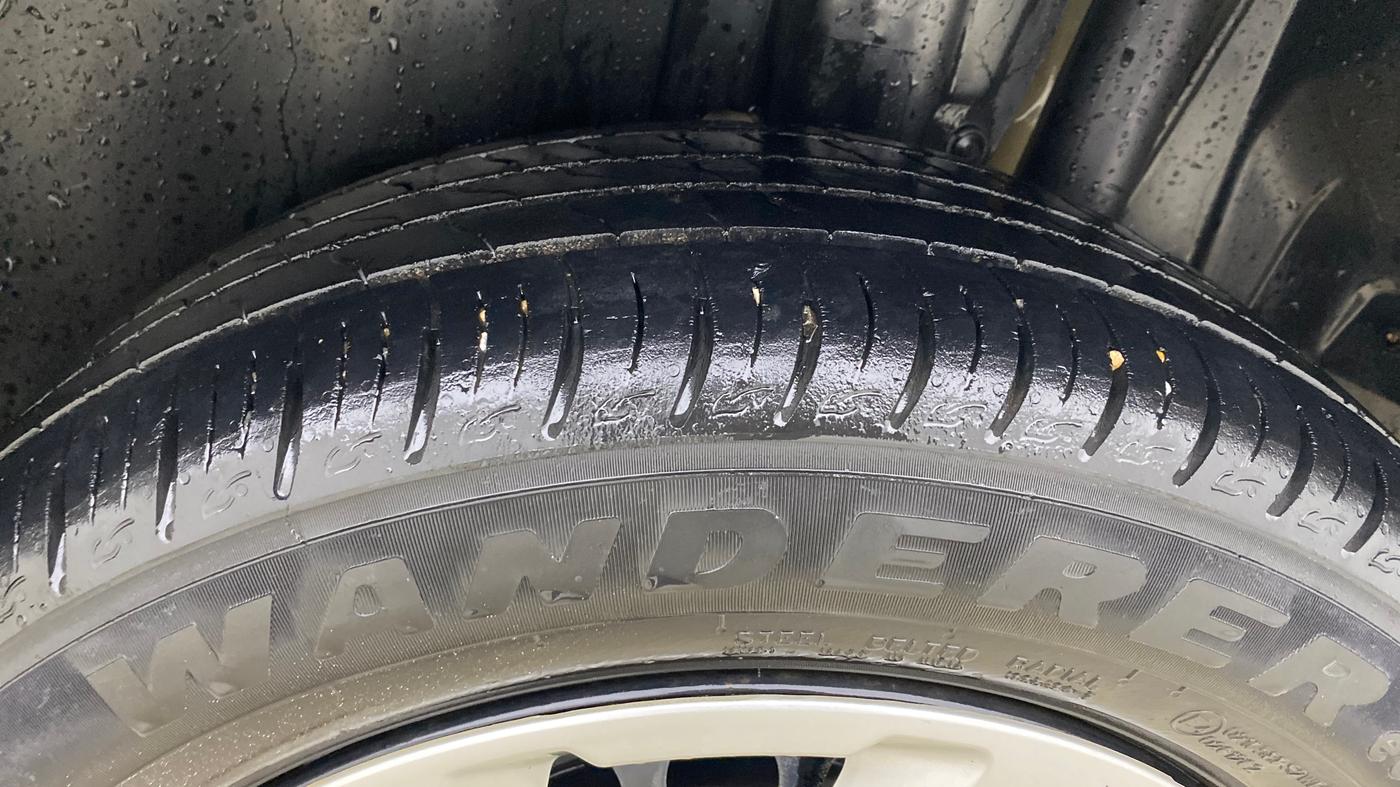 2022 Maruti Vitara Brezza VXI, Petrol, Manual, 24,938 km, Left Rear Tyre Tread
