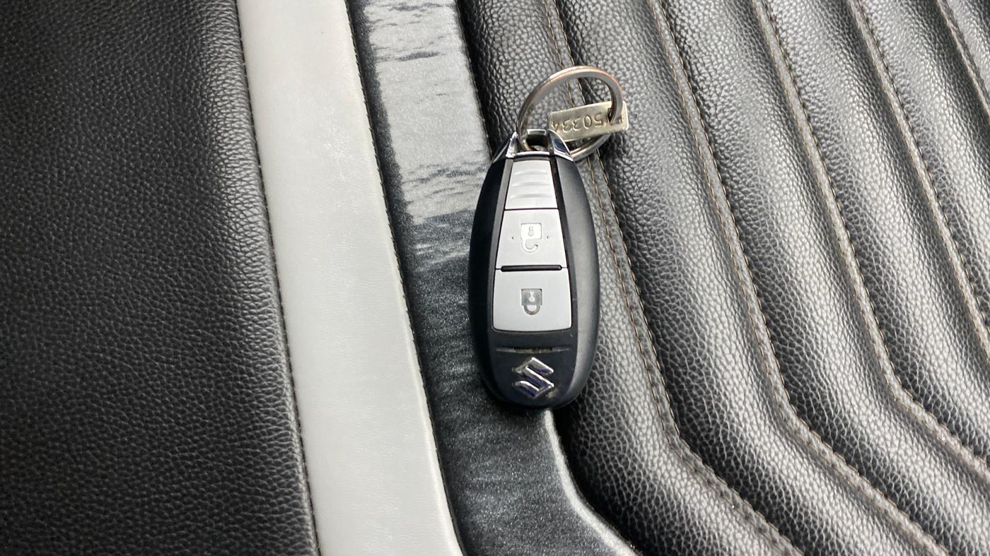 2022 Maruti Vitara Brezza VXI, Petrol, Manual, 24,938 km, Key Close Up