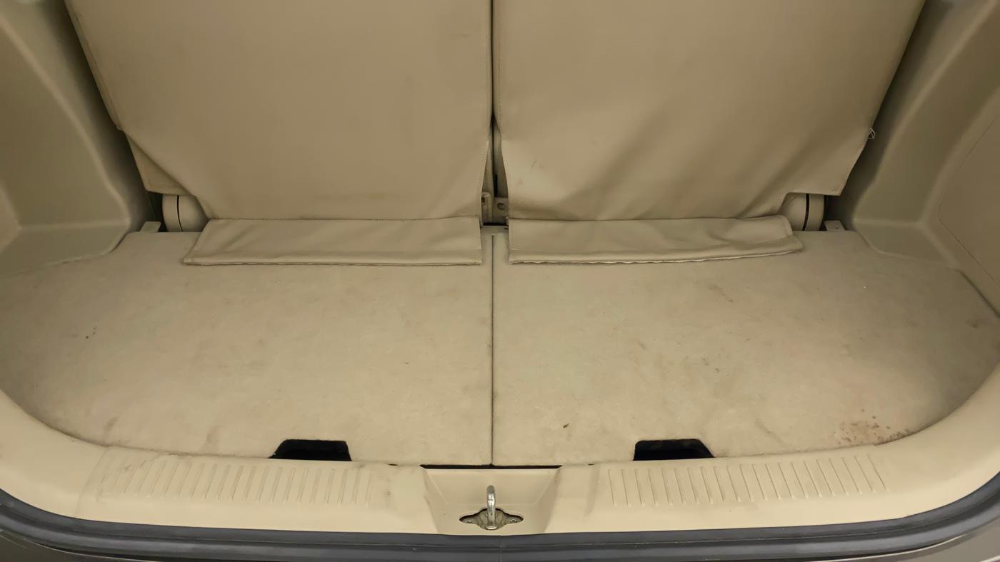 2018 Maruti Ertiga ZXI SHVS, Petrol, Manual, 26,180 km, Boot Inside