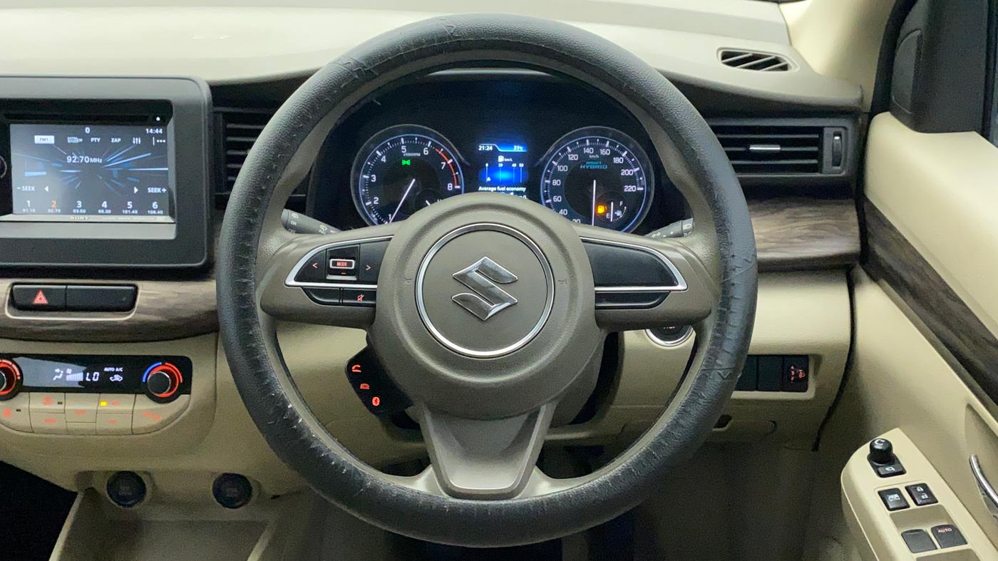 2018 Maruti Ertiga ZXI SHVS, Petrol, Manual, 26,180 km, Steering Wheel Close Up