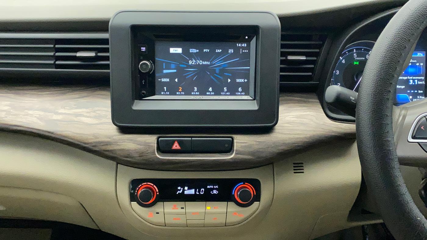 2018 Maruti Ertiga ZXI SHVS, Petrol, Manual, 26,180 km, Air Conditioner