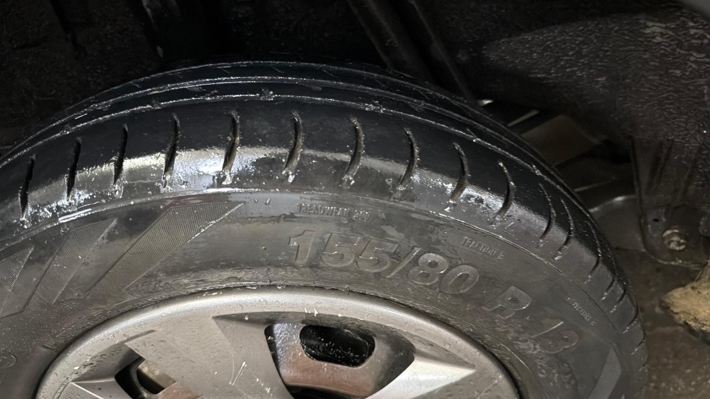 2016 Renault Kwid RXT 0.8 (O), Petrol, Manual, 71,561 km, Right Rear Tyre Tread