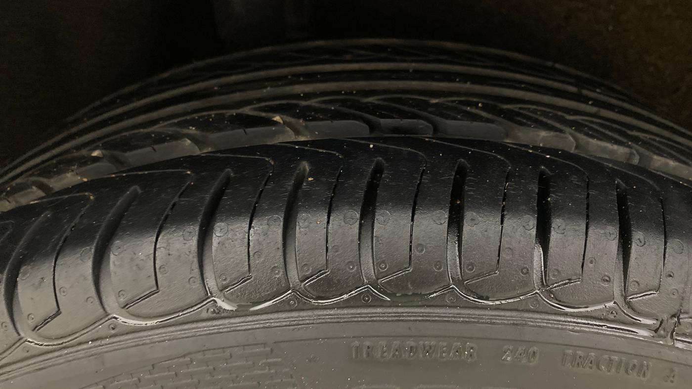 2019 Ford Ecosport TITANIUM + 1.5L PETROL AT, Petrol, Automatic, 32,034 km, Right Rear Tyre Tread