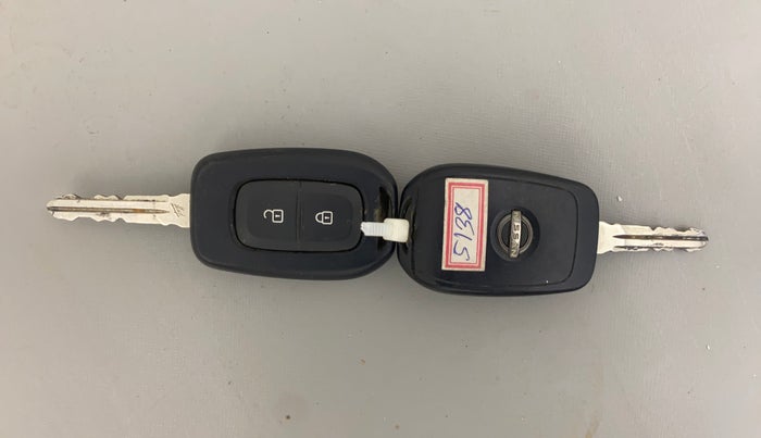 2021 Nissan MAGNITE XL, Petrol, Manual, 45,481 km, Key Close Up