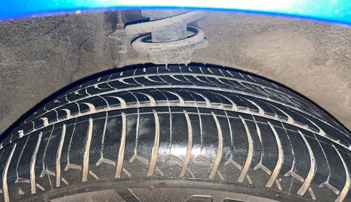 2015 Maruti Alto K10 VXI AMT, Petrol, Automatic, 58,656 km, Right Front Tyre Tread