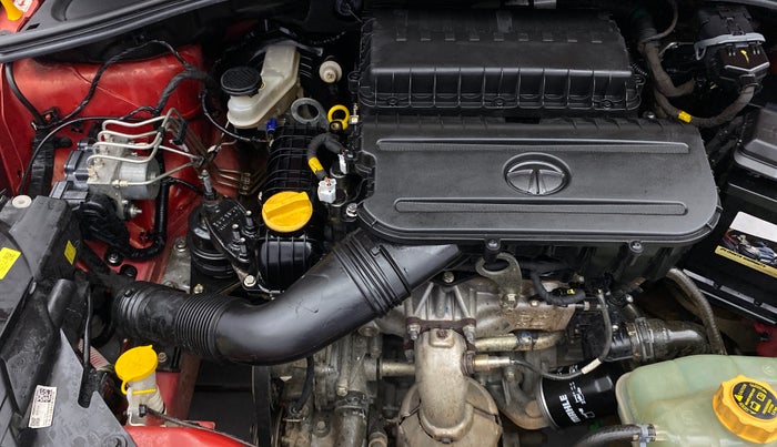 2021 Tata Tiago XT PETROL, Petrol, Manual, 32,484 km, Engine View - Right