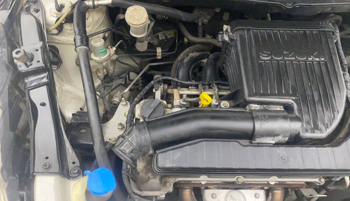 2014 Maruti Swift Dzire VXI, Petrol, Manual, 68,309 km, Engine View - Right