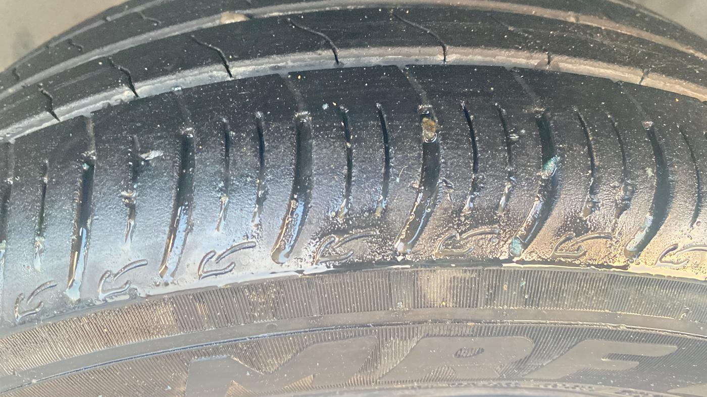 2023 Tata Tiago XT CNG, CNG, Manual, 71,795 km, Right Front Tyre Tread