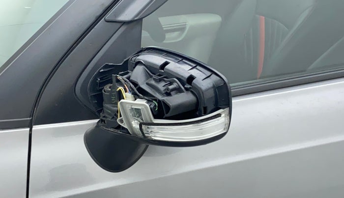 2019 Maruti IGNIS ALPHA 1.2, Petrol, Manual, 29,558 km, Left rear-view mirror - Cover has minor damage