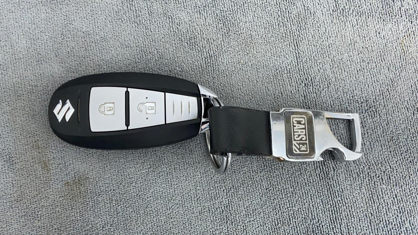 2019 Maruti IGNIS ALPHA 1.2, Petrol, Manual, 29,558 km, Key Close Up