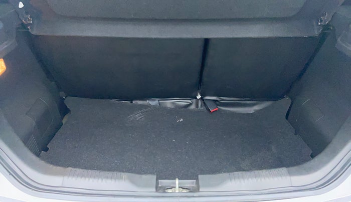 2019 Maruti IGNIS ALPHA 1.2, Petrol, Manual, 29,558 km, Boot Inside