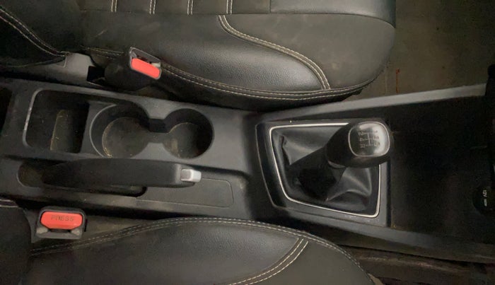 2017 Hyundai Elite i20 ERA 1.2, Petrol, Manual, 67,037 km, Gear Lever