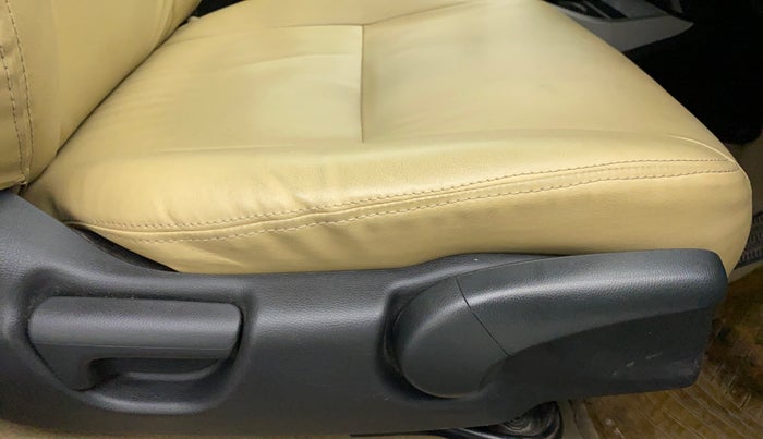 2016 Honda City SV MT PETROL, Petrol, Manual, 51,148 km, Driver Side Adjustment Panel