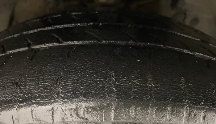 2014 Tata Zest XMS RT, Petrol, Manual, 51,426 km, Right Front Tyre Tread