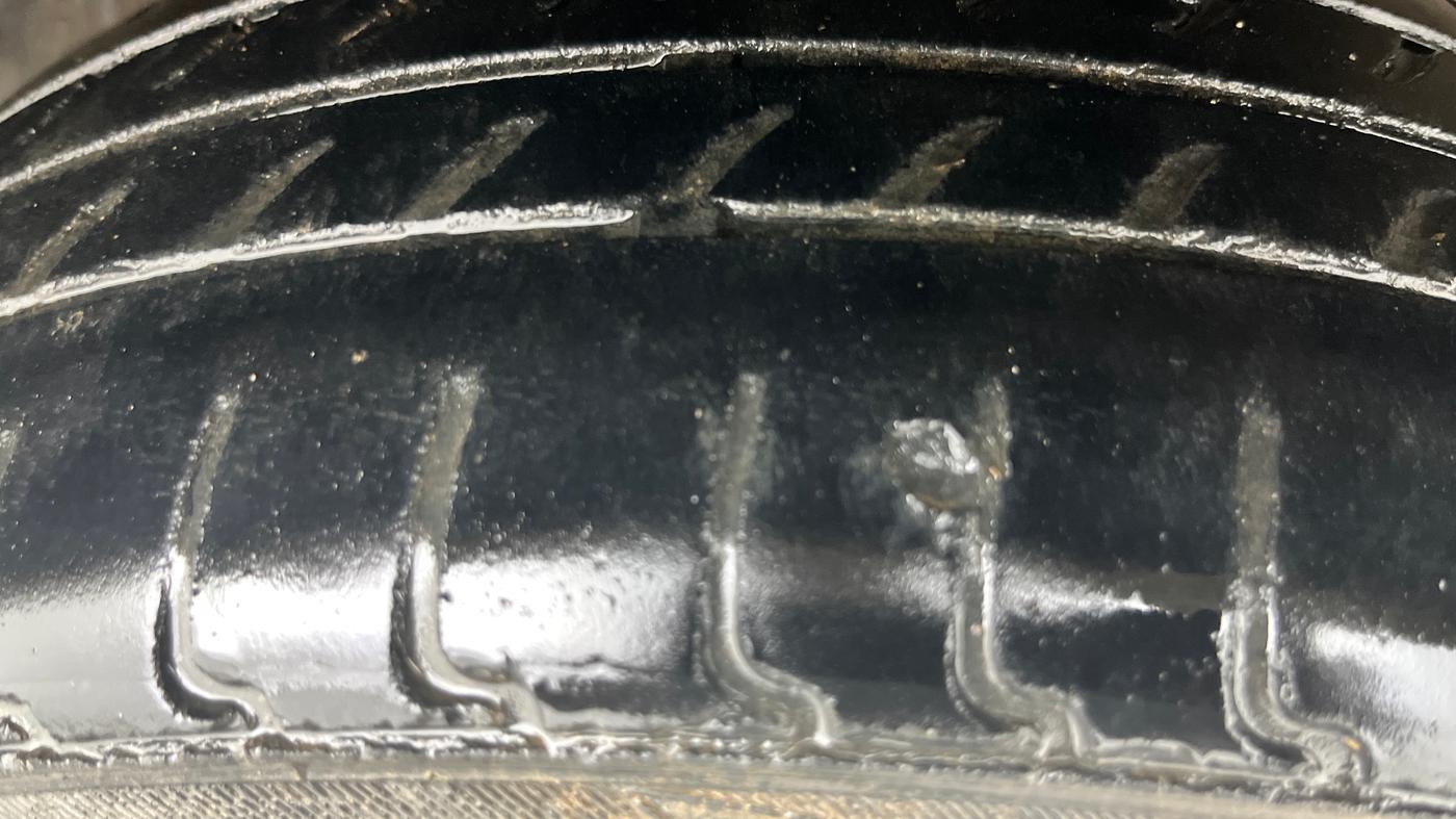 2017 Maruti Alto K10 VXI, Petrol, Manual, 1,00,893 km, Right Front Tyre Tread