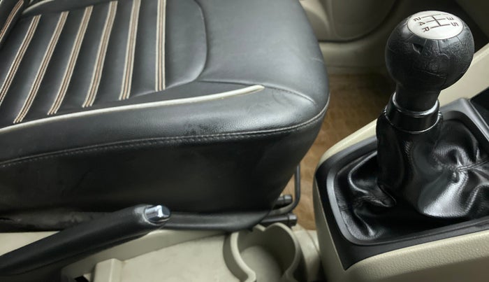 2016 Maruti Celerio ZXI, Petrol, Manual, 86,819 km, Gear Lever