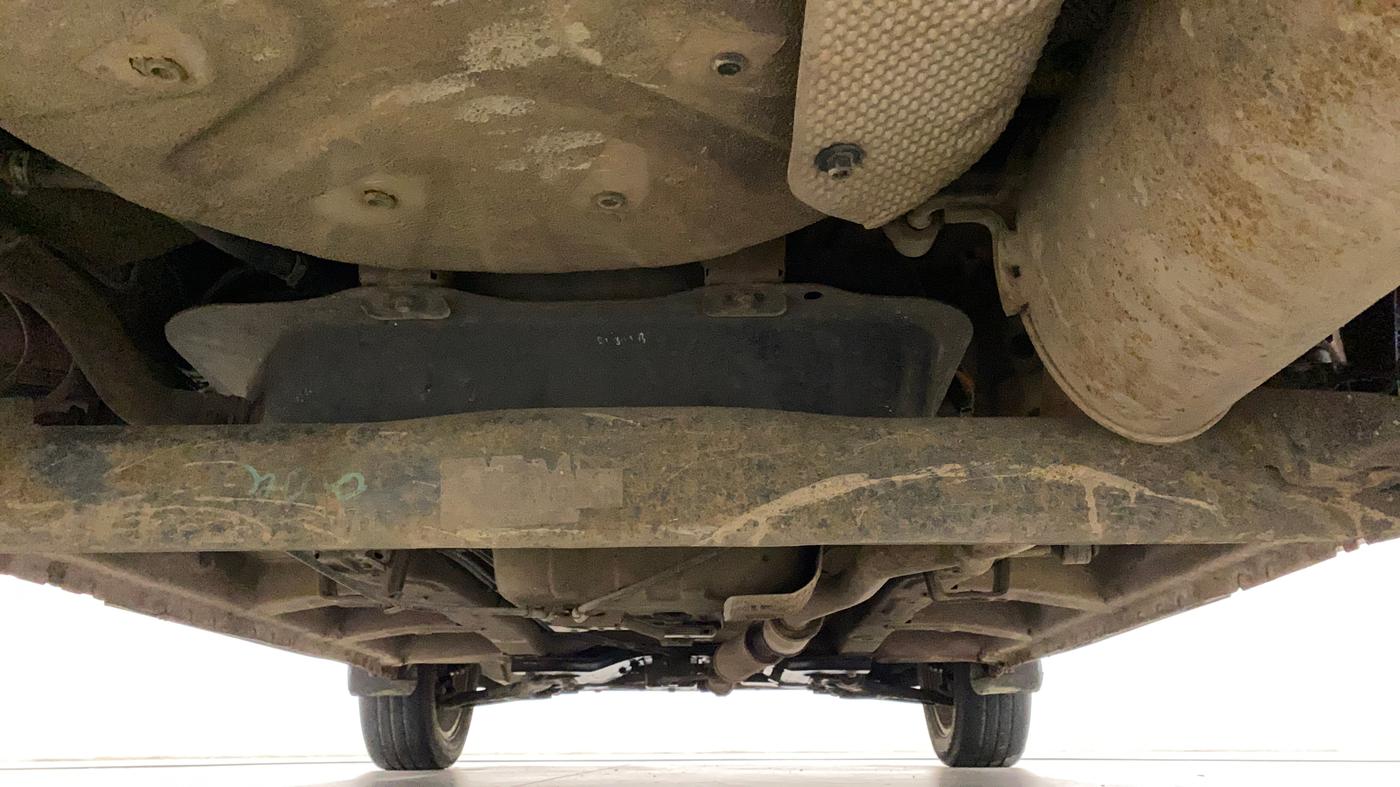 2017 Mahindra Kuv100 K8 6 STR, Petrol, Manual, 81,576 km, Rear Underbody