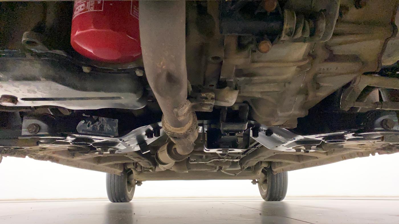 2017 Mahindra Kuv100 K8 6 STR, Petrol, Manual, 81,576 km, Front Underbody