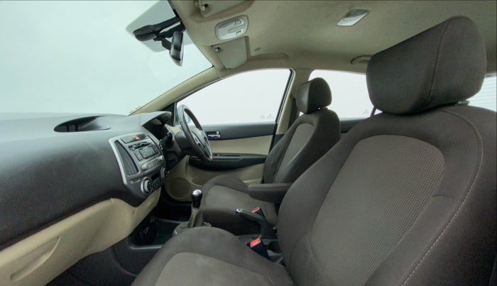 2013 Hyundai i20 ASTA 1.2, Petrol, Manual, 87,048 km, Right Side Front Door Cabin